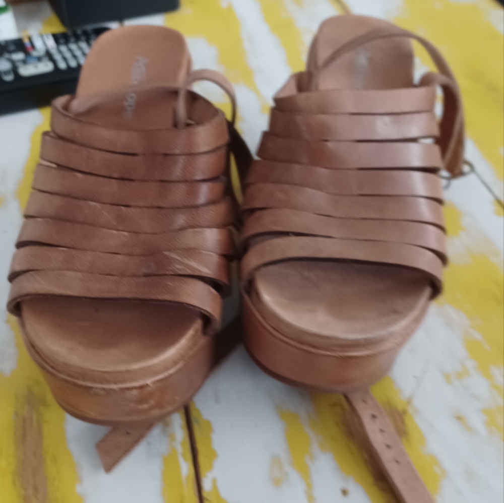 ANTELOPE  Brown Leather Women's Sandals
